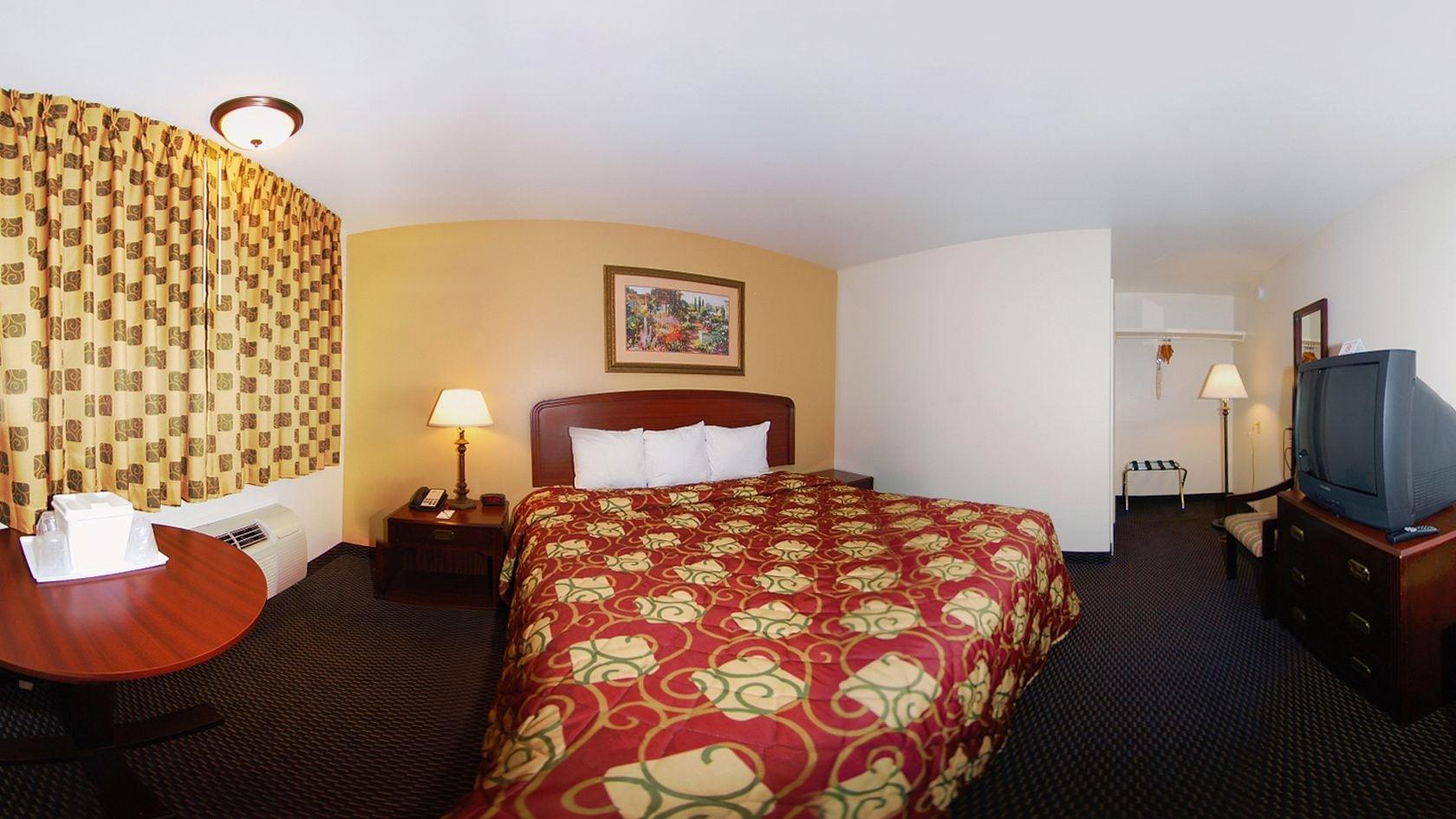 Wolf Inn Hotel Sandusky Exterior photo