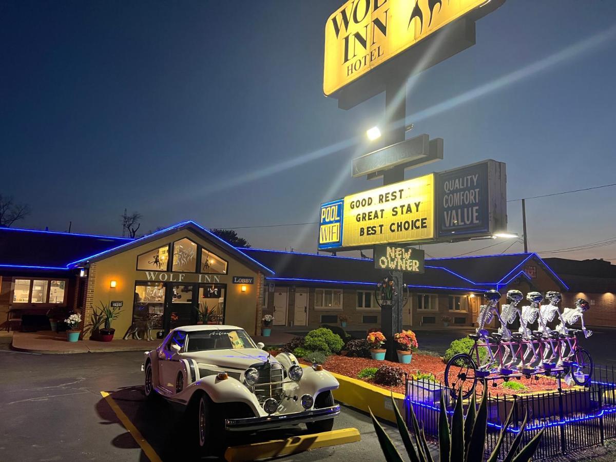 Wolf Inn Hotel Sandusky Exterior photo