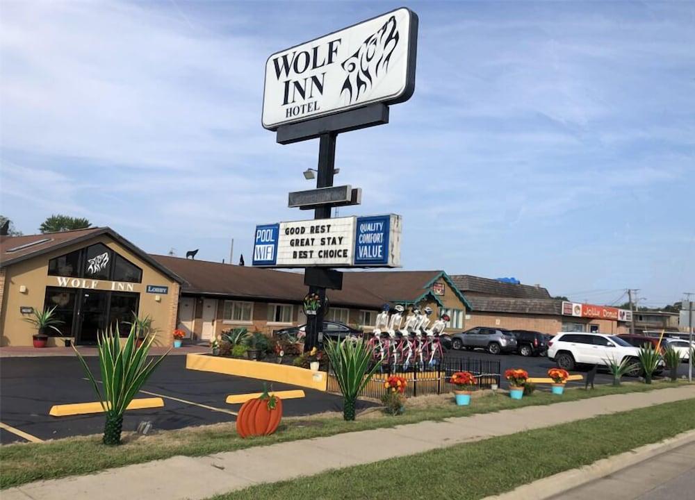 Wolf Inn Hotel Sandusky Exterior photo