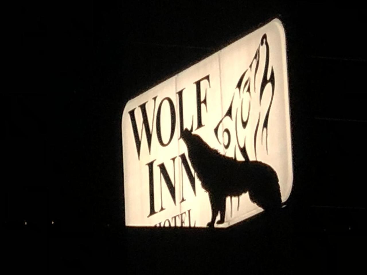 Wolf Inn Hotel Sandusky Exterior photo